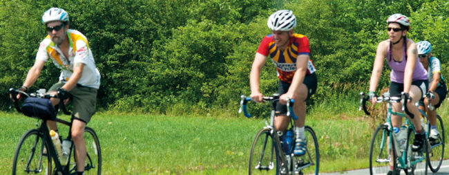 cyclisme Illustration décret manifestations sportives - course cycliste